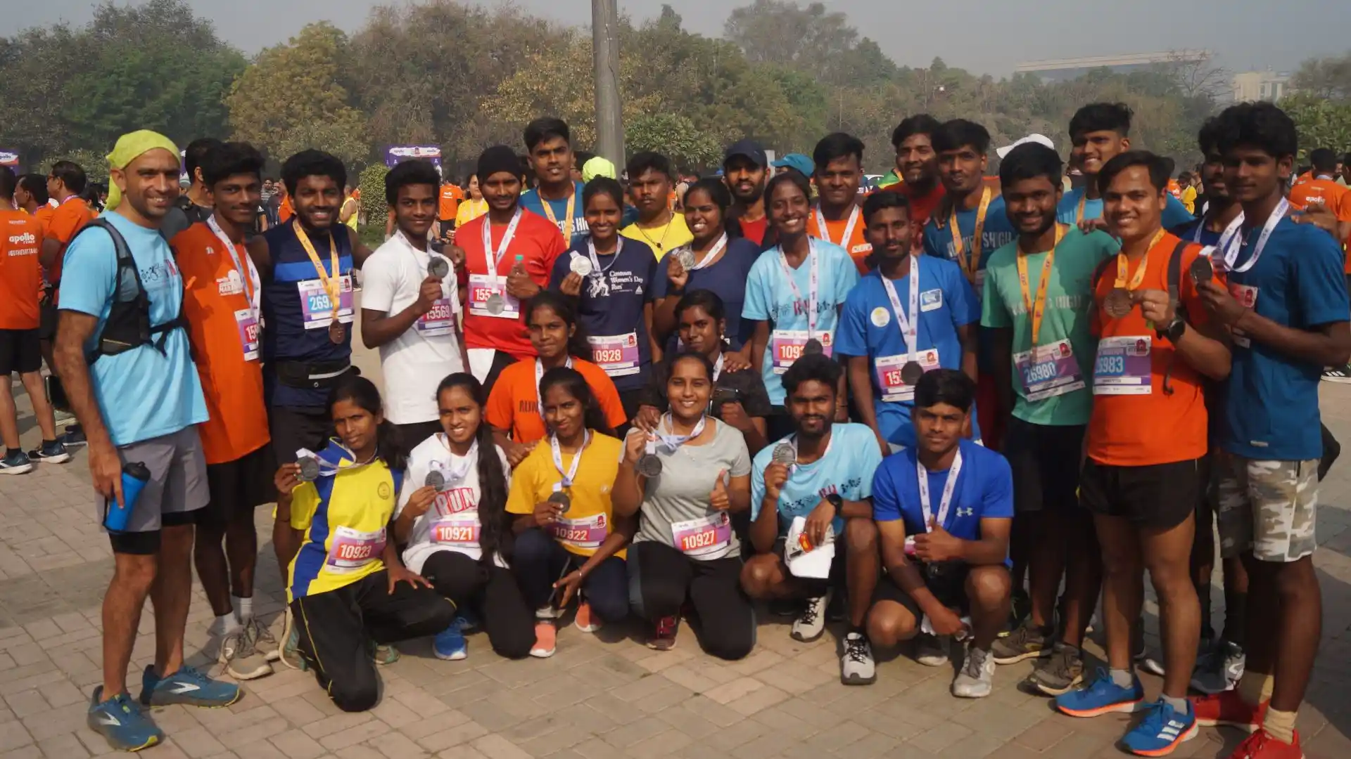 Delhi Marathon, 26 February 2023: Seven participants embarked on their inaugural out-of-state 10K endeavour. Braving the cold weather, each participant displayed extraordinary determination to complete their runs.